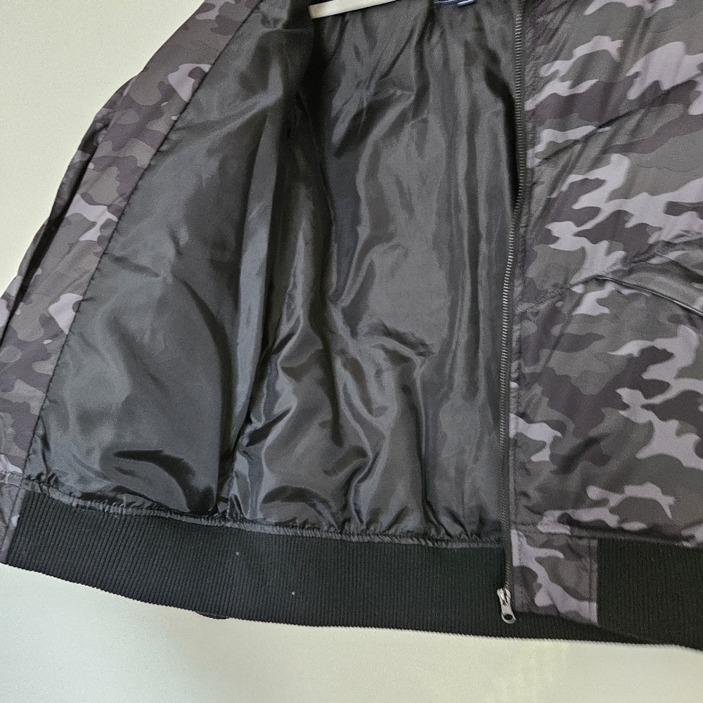 Issey Miyake Tete Homme Black On camo puffer gray sweater jacket size M - Picture 6 of 9